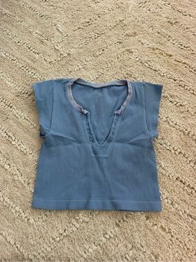 Urban Outfitters Dusty Blue Ribbed V-Neck Crop Top with Pink Trim